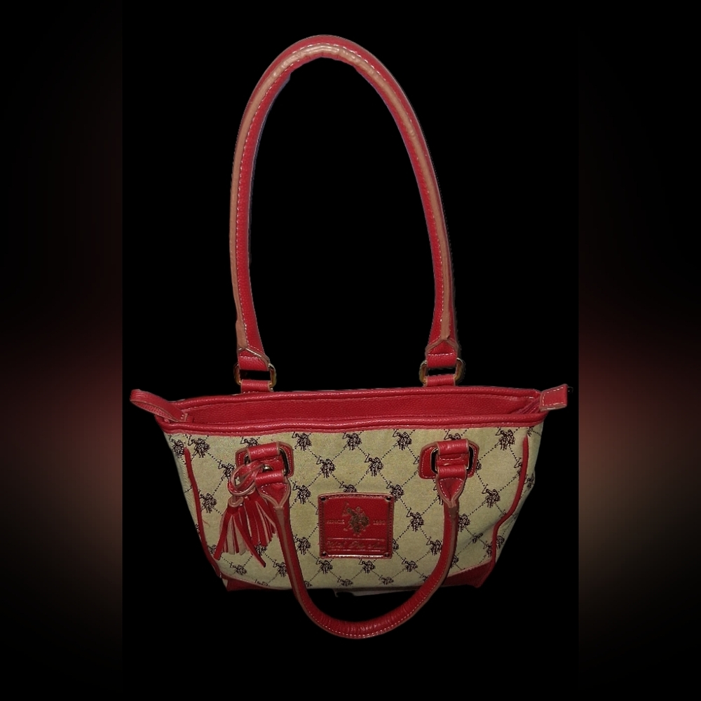 US Polo Assn. Shoulder Bag Large - Like New - Picture 8 of 13